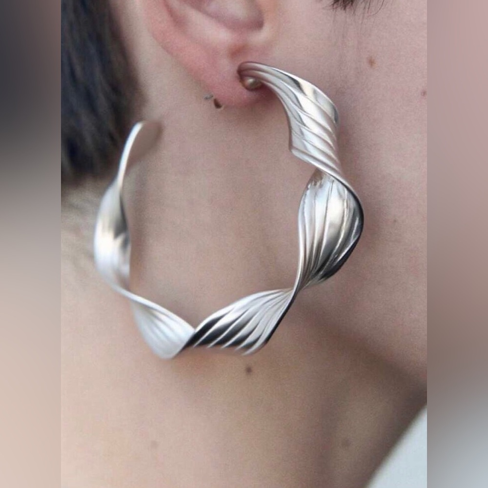 ✨3for$38  Zara Textured Gold or Silver Hoop Earrings